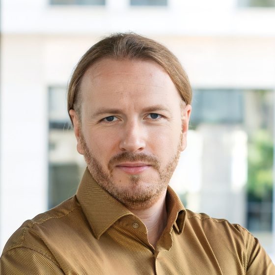 Florian Rocktäschel, Fractional CTO, BITFLINX